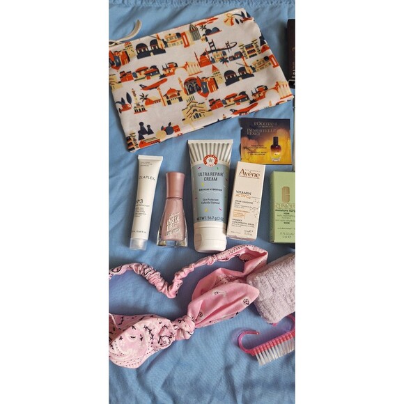 22-Piece Assorted Ulta Beauty Sample Pack - Picture 4 of 6